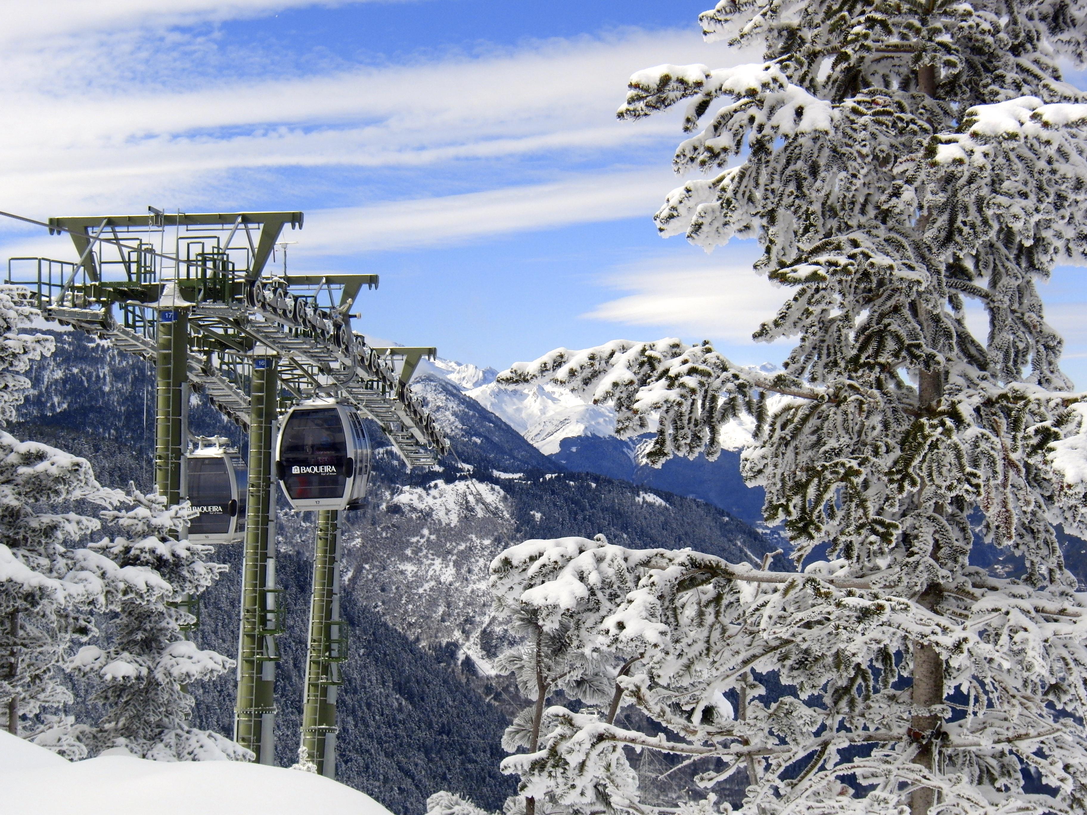 Hotel Montarto Baqueira Beret Zewnętrze zdjęcie