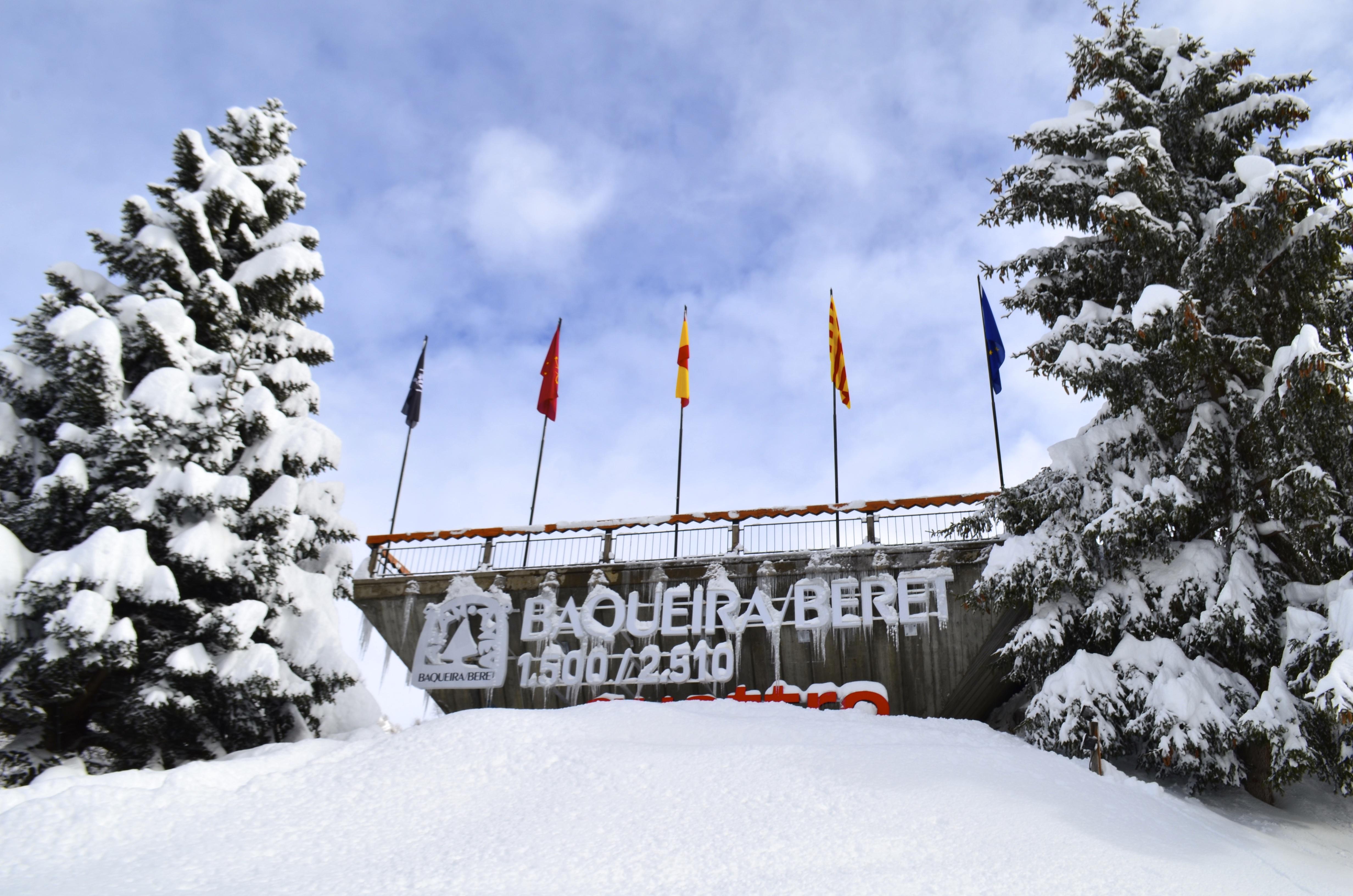 Hotel Montarto Baqueira Beret Zewnętrze zdjęcie